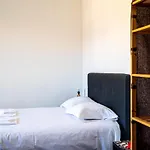 L\'Ermitage Coin De Tranquillite Dans Le Quartier Historique